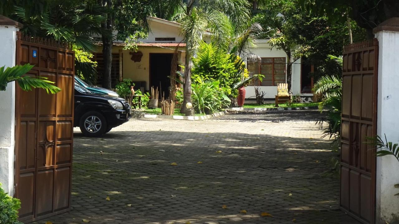 Kivu Beach Garden Гисеньи Экстерьер фото