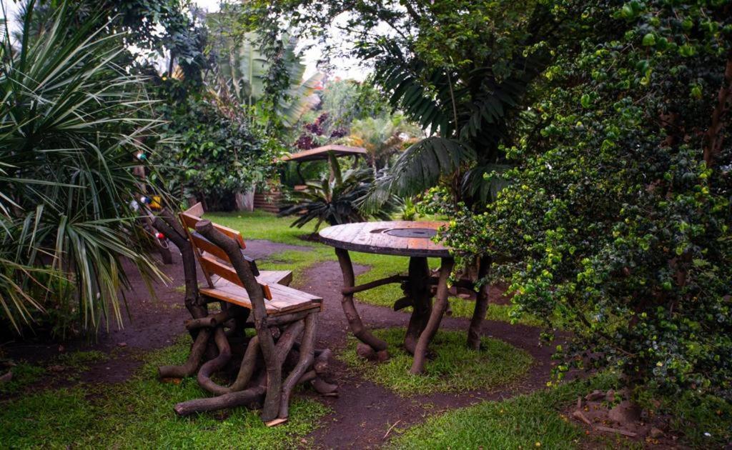 Kivu Beach Garden Гисеньи Экстерьер фото
