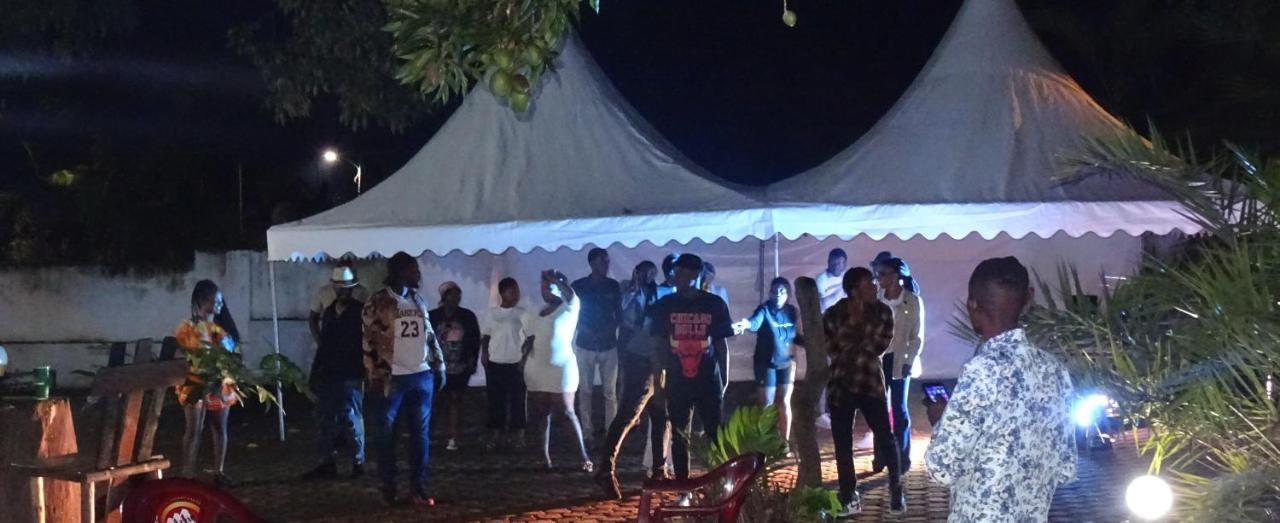 Kivu Beach Garden Гисеньи Экстерьер фото
